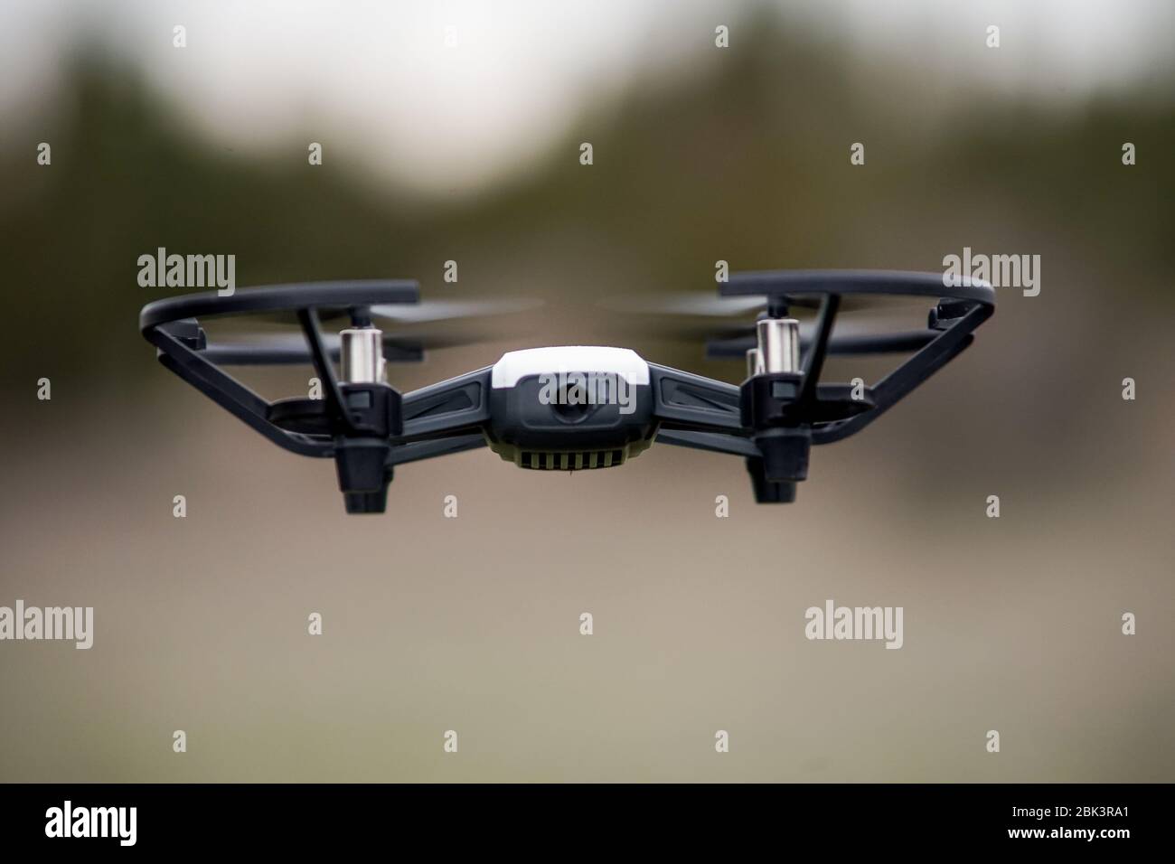 Caméra de drone dans l'air Banque D'Images