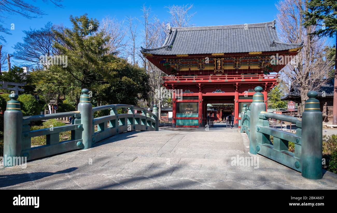 Pont de pierre japonaise Banque de photographies et d’images à haute