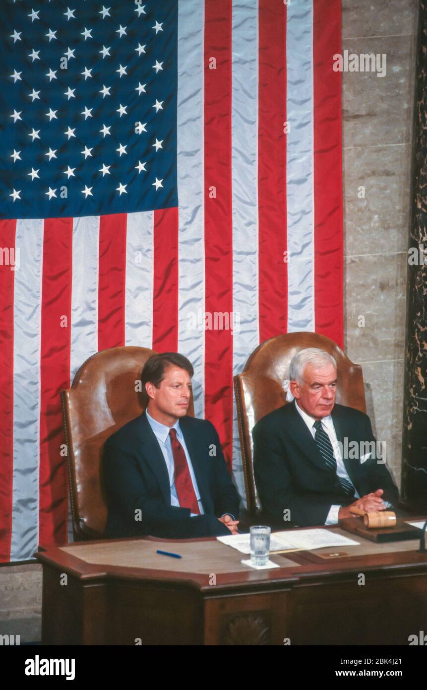 WASHINGTON, DC, États-Unis - 22 SEPTEMBRE 1993: Session conjointe du Congrès sur les soins de santé. V-P Al Gore, à gauche, et le Président Tom Foley. Banque D'Images