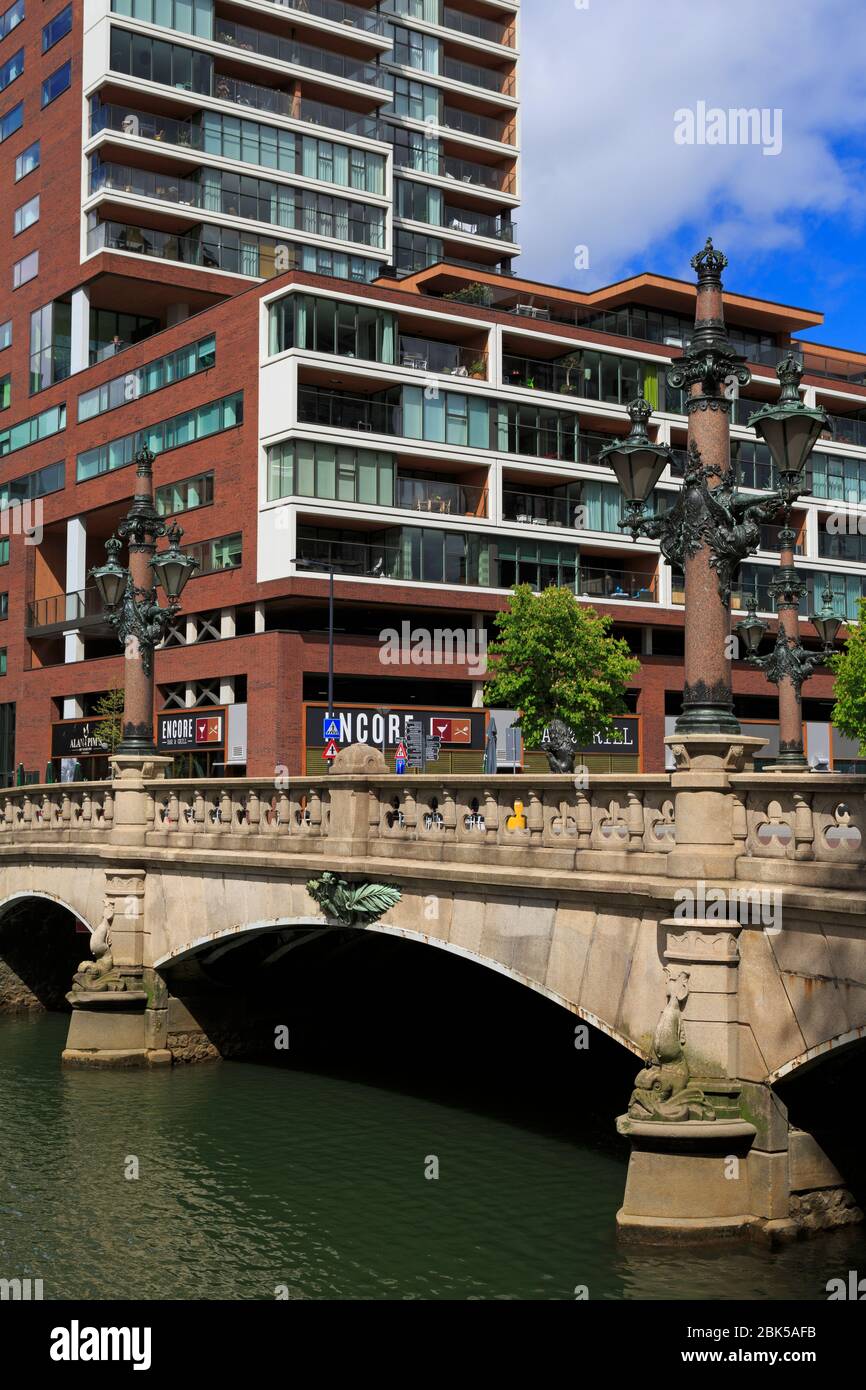 Pont Regentesesse, District maritime, Rotterdam, Pays-Bas, Europe Banque D'Images