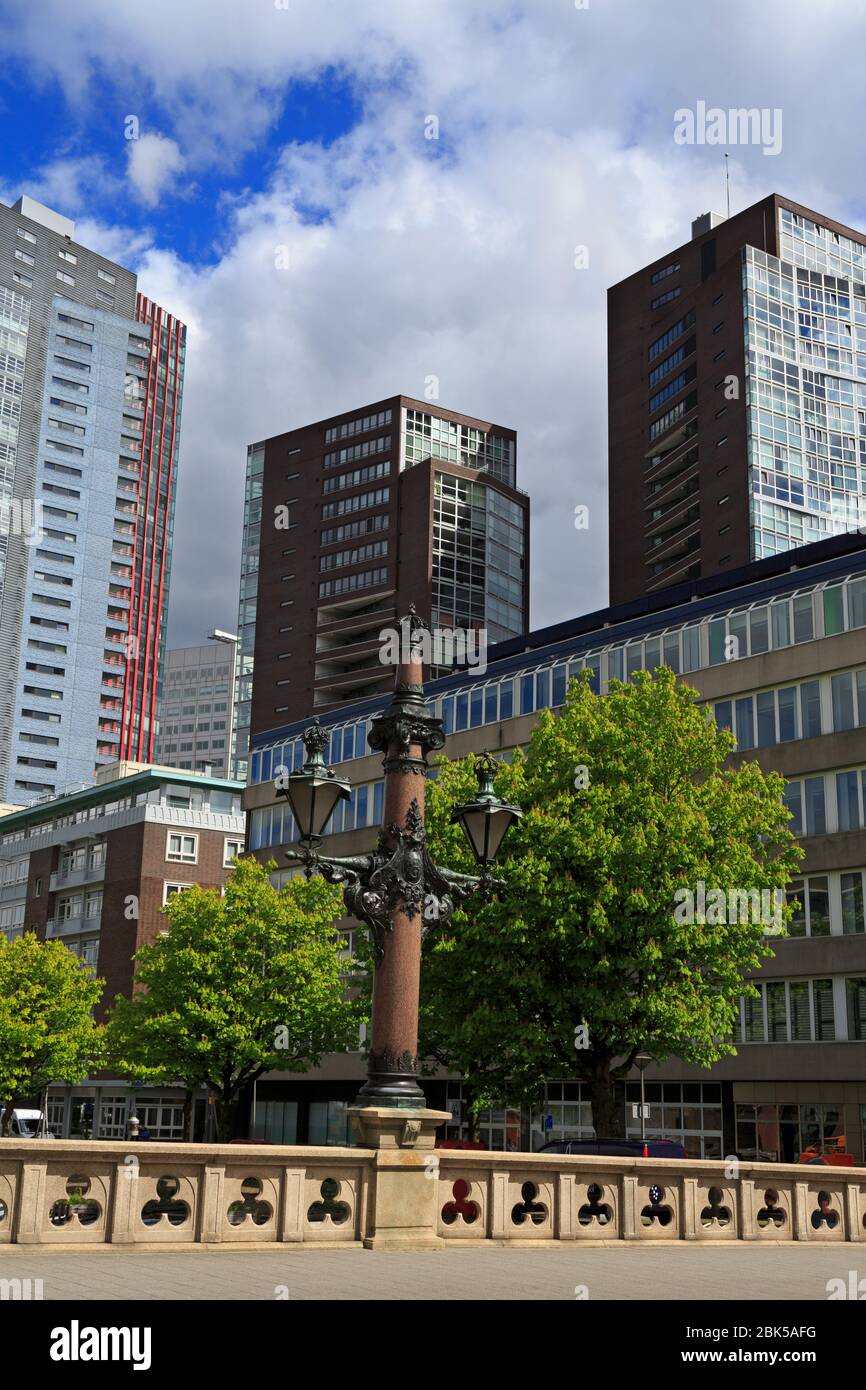 Pont Regentesesse, District maritime, Rotterdam, Pays-Bas, Europe Banque D'Images