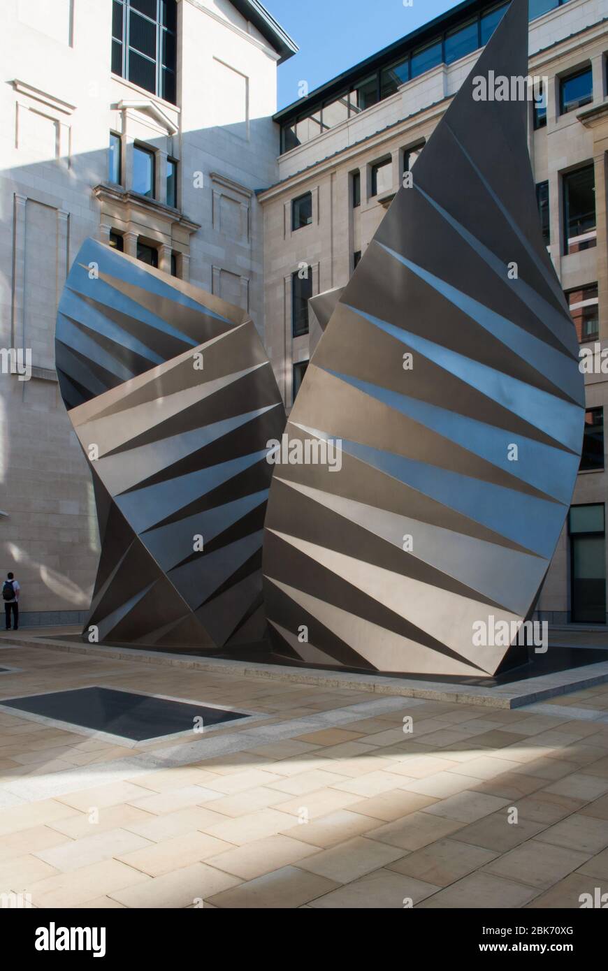 Ailes d'anges évents de Paternoster sous-station évents en acier inoxydable Paternoster Square., Londres EC4M 7BP par Thomas Heatherwick Studio Banque D'Images