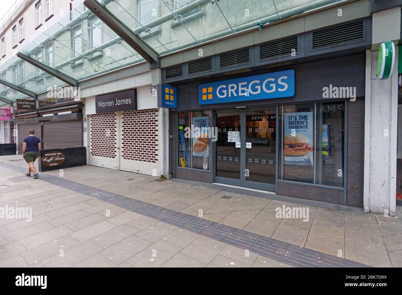Greggs swansea Banque de photographies et d’images à haute résolution ...