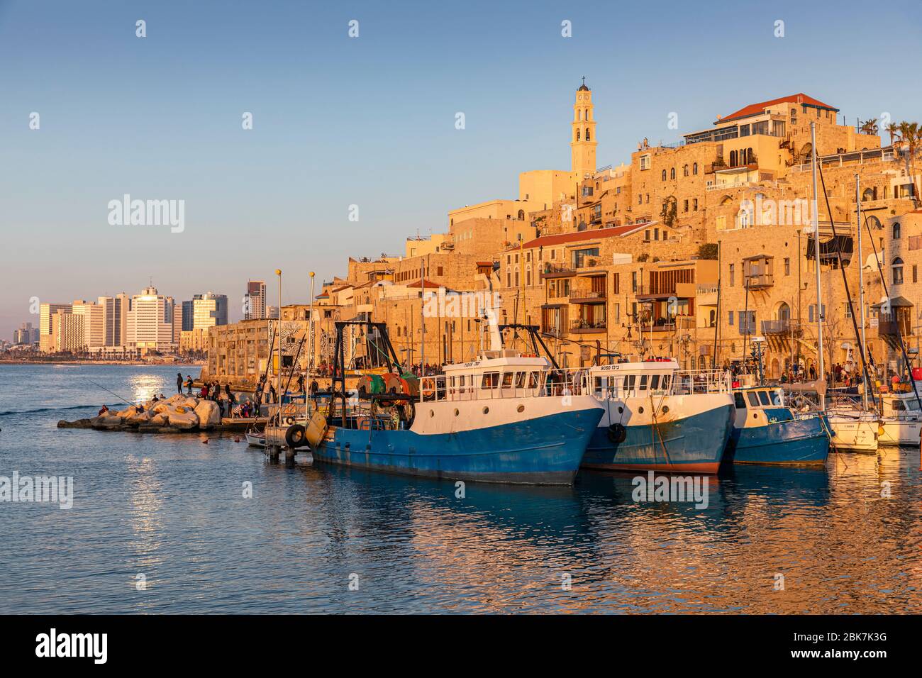 Coucher de soleil sur le port de Jaffa à tel Aviv, Israël Banque D'Images
