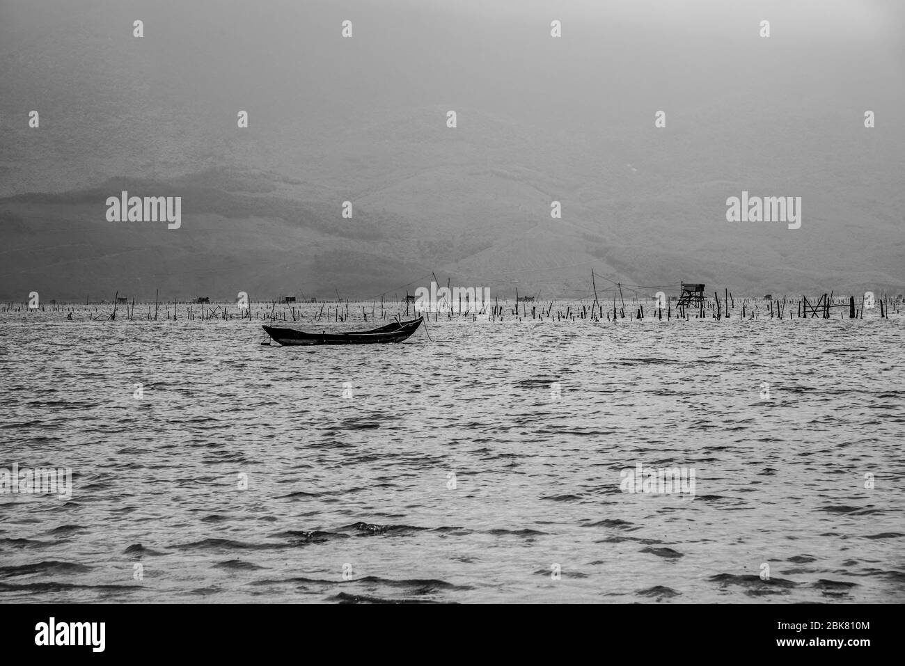 bateau de pêche solitaire Banque D'Images