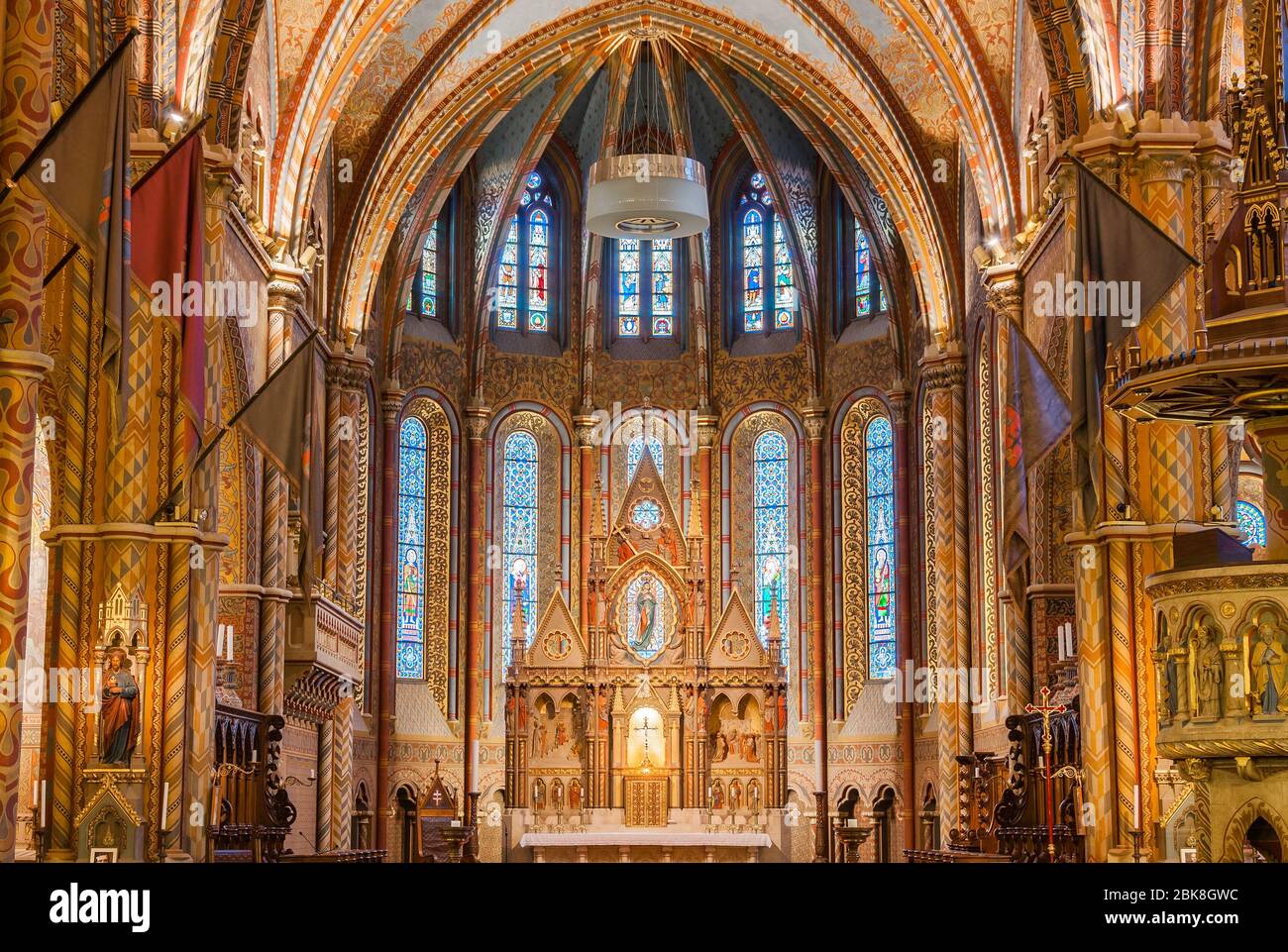 L'intérieur de l'église Matthias est une église catholique romaine située à Budapest Banque D'Images