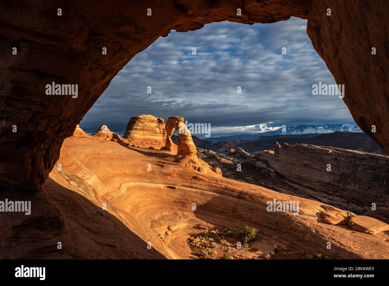 La célèbre arche délicate du parc national des Arches de l'Utah. Banque D'Images
