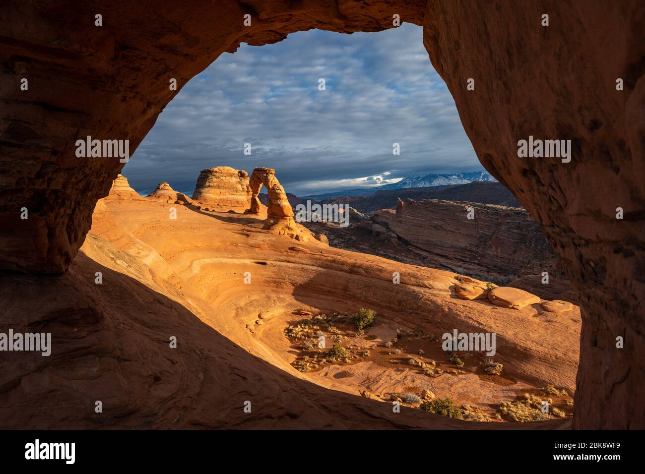 La célèbre arche délicate du parc national des Arches de l'Utah. Banque D'Images