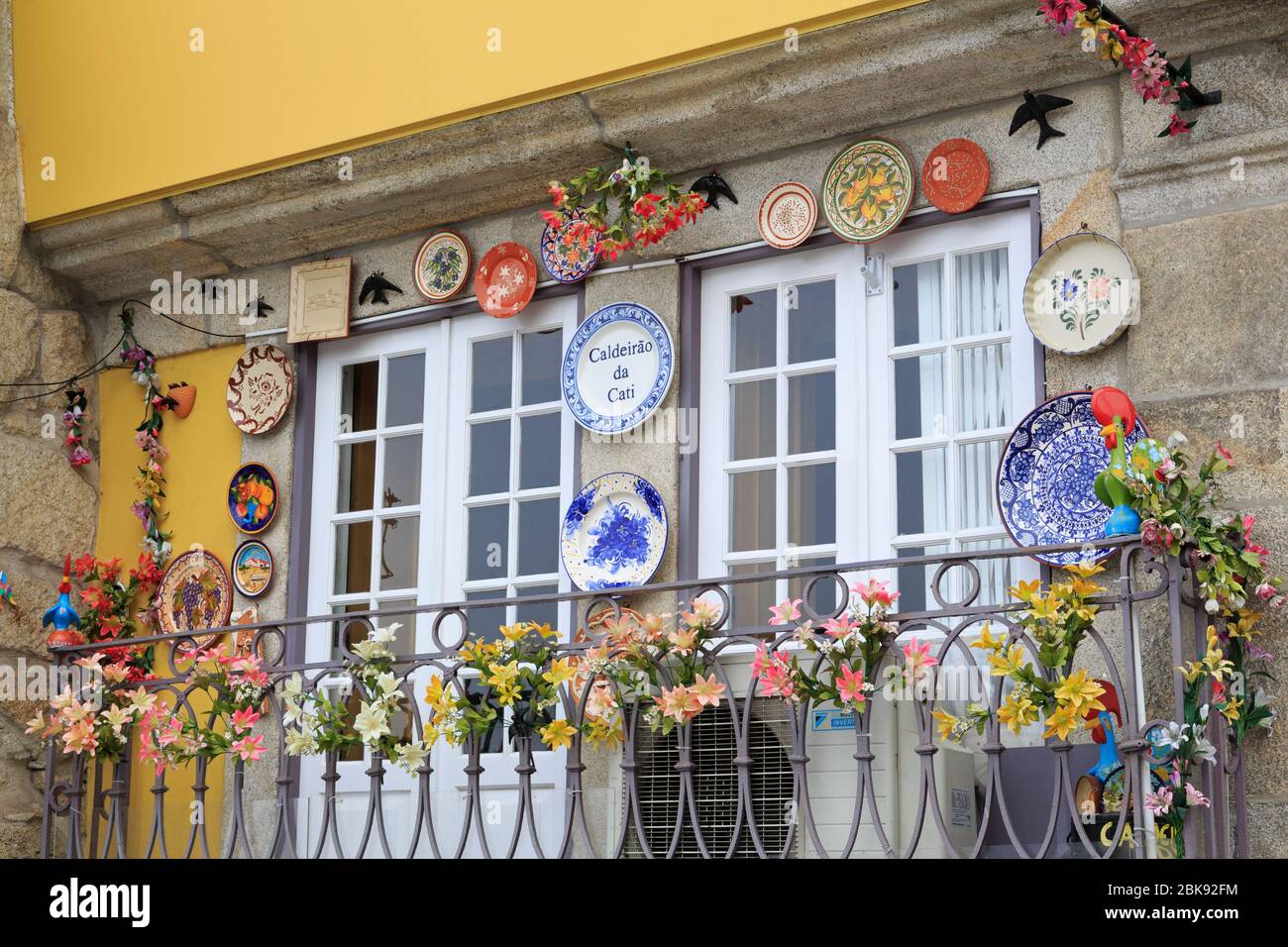 Store, Cais da Ribeira, la ville de Porto, Portugal, Europe Banque D'Images