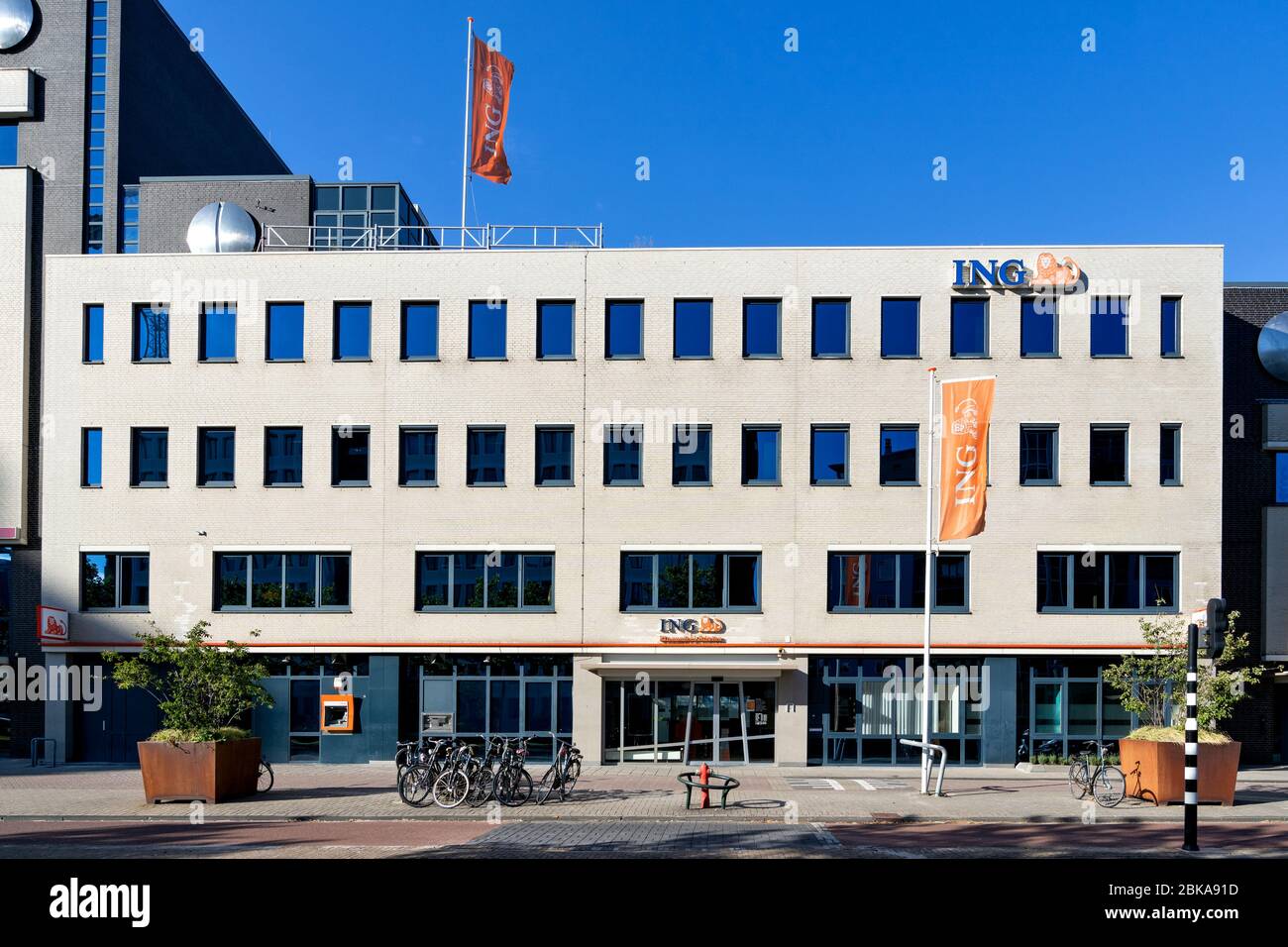 FILIALE ING à Leiden, pays-Bas. ING est une société multinationale néerlandaise de services bancaires et financiers dont le siège est à Amsterdam. Banque D'Images