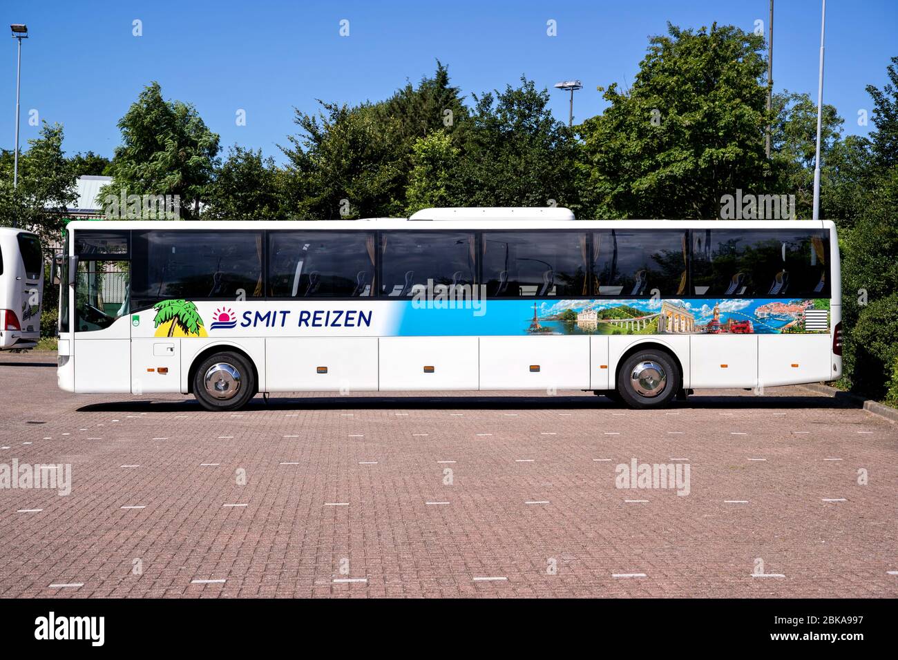 SMIT Reizen bus au parking de Madurodam à la Haye, dans les Neherlands. Banque D'Images