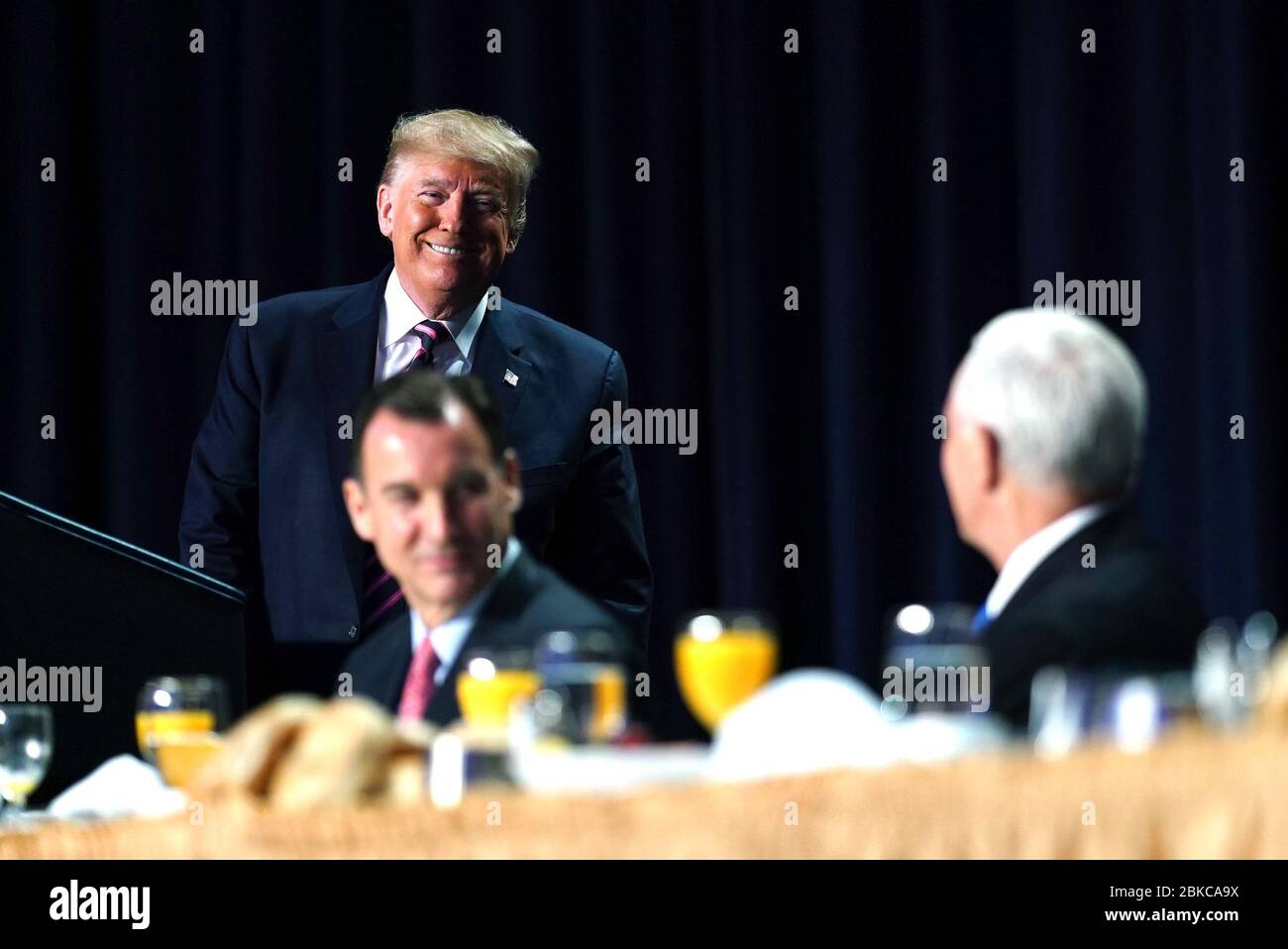 Le président Donald J. Trump prononce une allocution lors du petit déjeuner de prière nationale 2020 jeudi 6 février 2020 au Washington Hilton à Washington, D.C. le président Trump au petit déjeuner de prière nationale Banque D'Images