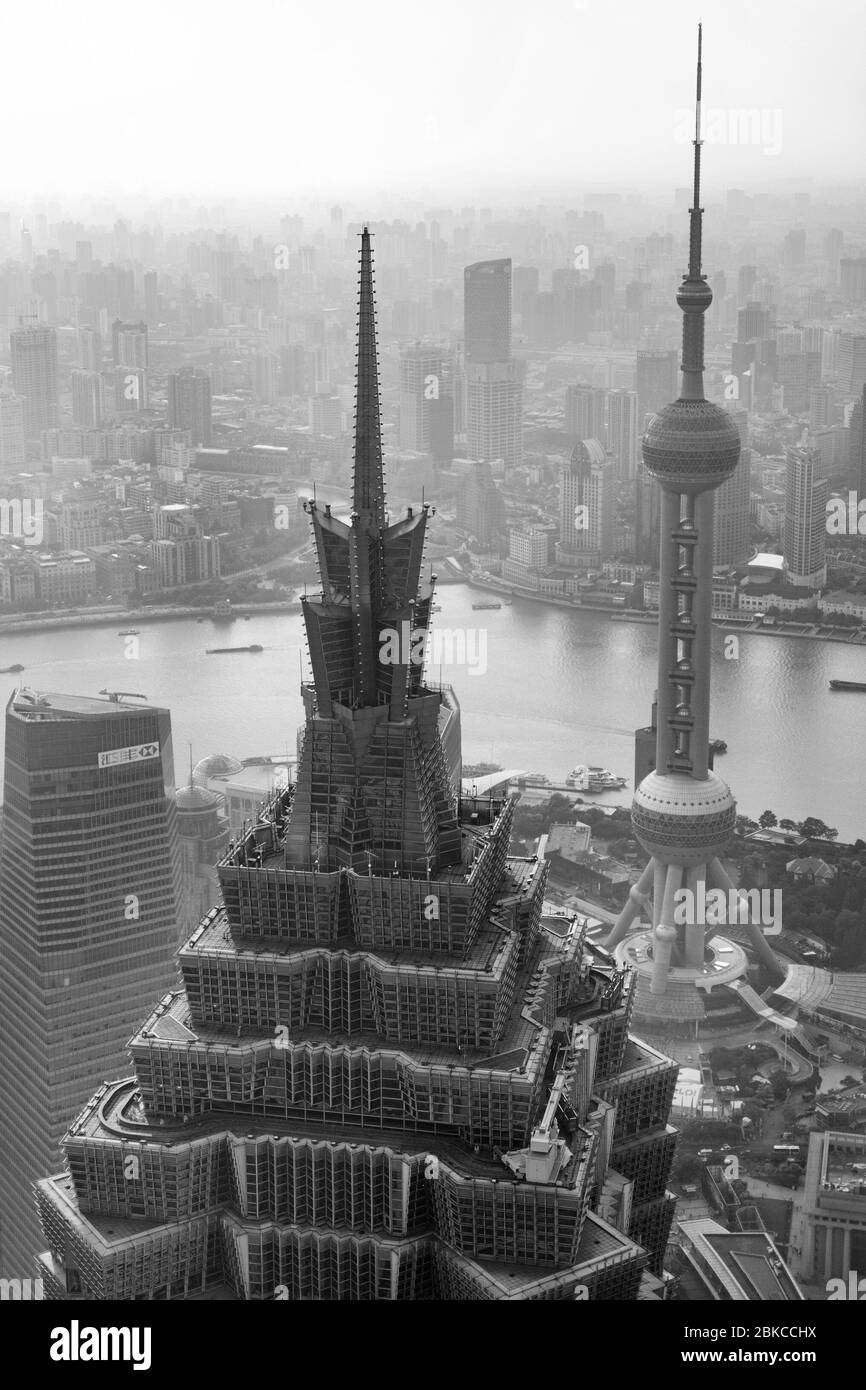 Vue aérienne du paysage urbain de Shanghai megapolis en Chine. Pollution à Shanghai, en Chine Banque D'Images
