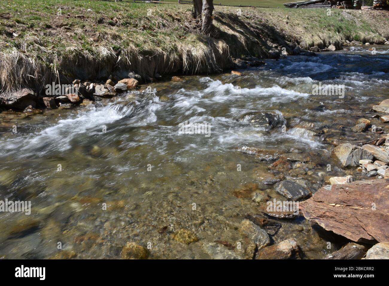 Osttirol, Villgraten, Innervillgraten, Villgratental, Lienz, Pustertal, Arntal, Lahnberg, Steinwand, Bach, Gebirgsbach, fließen, stein, Bachbett, Stal Banque D'Images