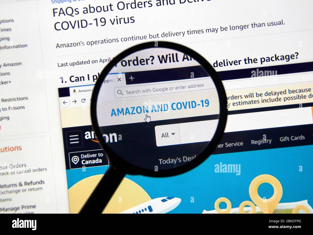 Montréal, Canada - 26 avril 2020 : informations sur Covid 19 et Coronavirus sur le site Web d'Amazon. Amazon est un technolog de conglomérat américain multinational Banque D'Images