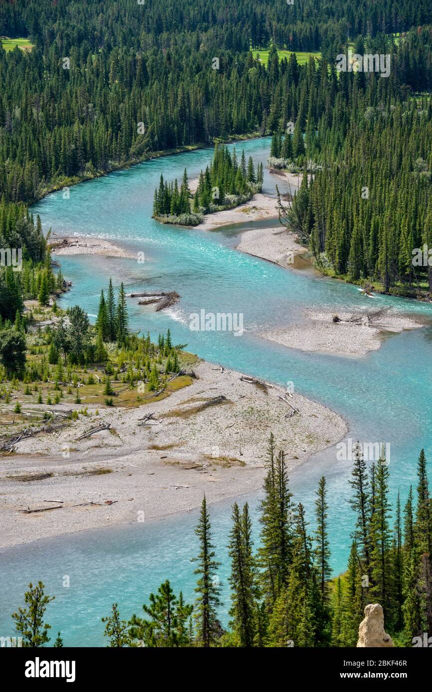 Vue aérienne de la rivière Bow, parc national Banff, Alberta, Canada Banque D'Images