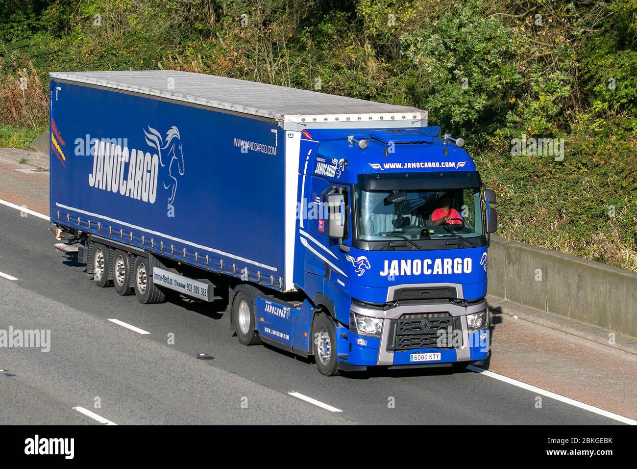 Camions de livraison de transport espagnol JanoCargo, camion, transport