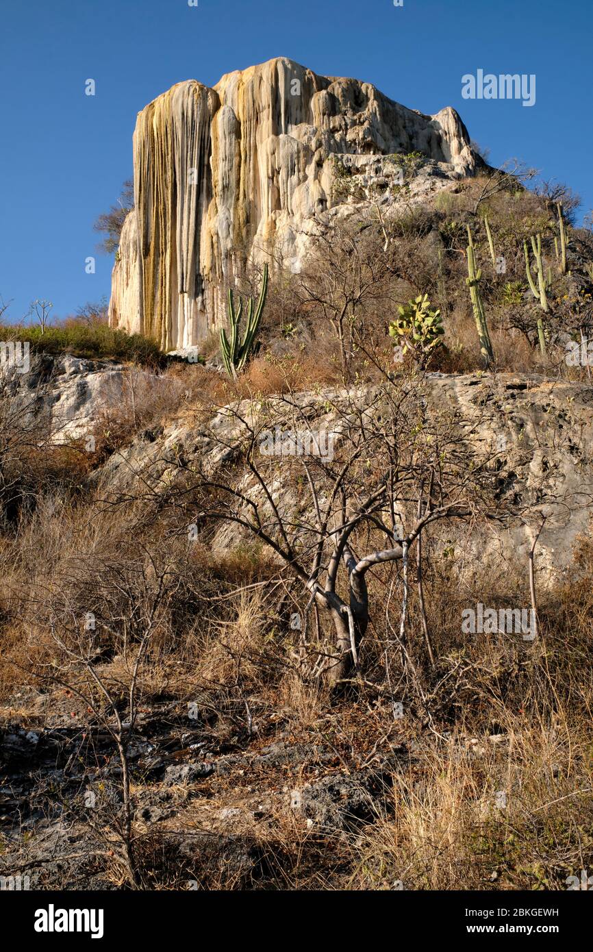 Formations rocheuses sur le site géologique de Hierve el Agua. Banque D'Images