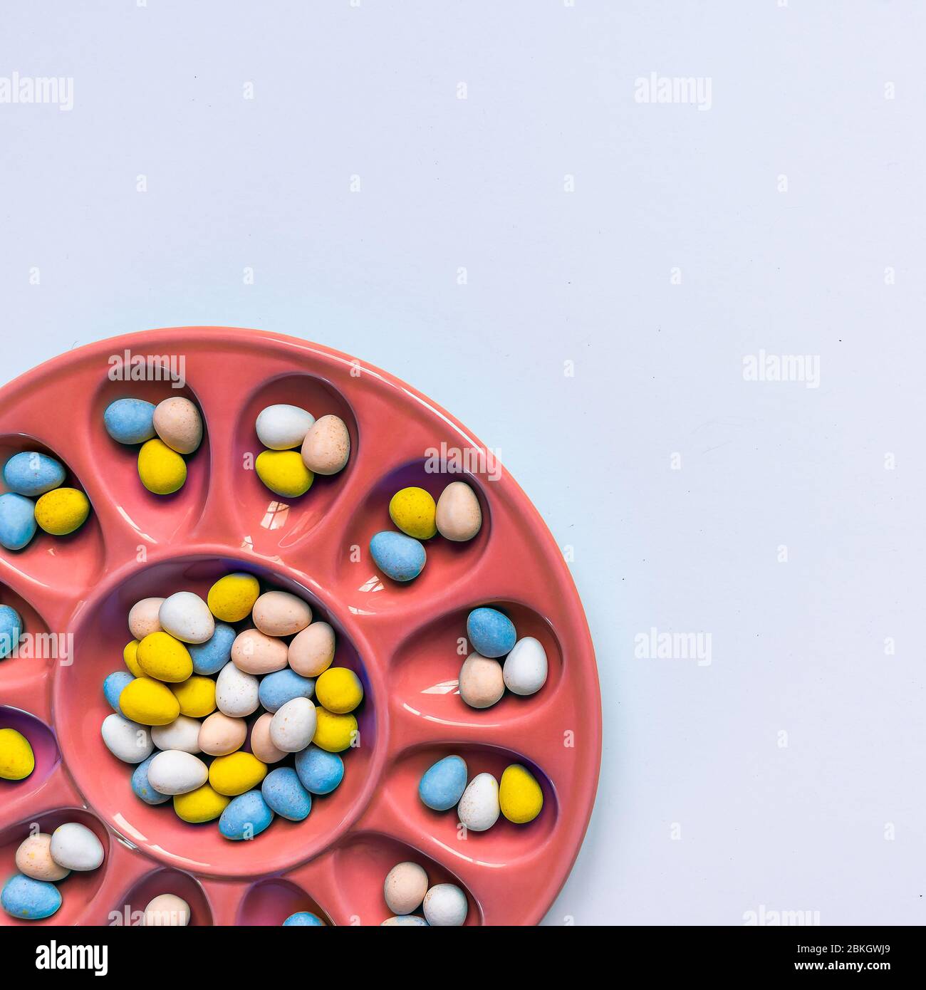 Assiette d'œufs au chocolat Banque D'Images