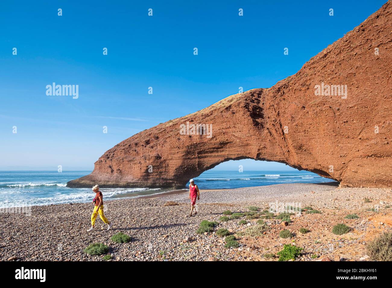 Maroc, région de Guelmim-Oued noun, plage de Sidi Ifni, arche naturelle Banque D'Images
