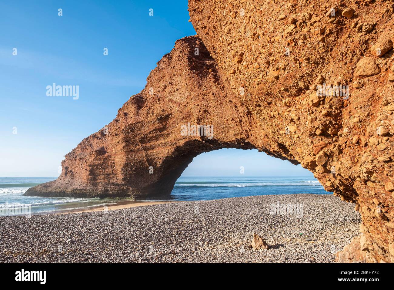 Maroc, région de Guelmim-Oued noun, plage de Sidi Ifni, arche naturelle Banque D'Images