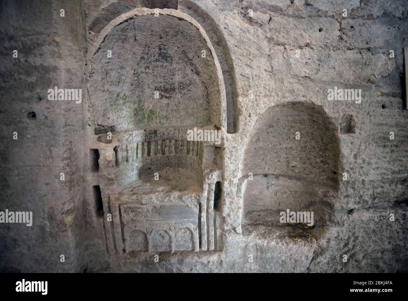 France, Gard, Beaucaire, abbaye troglodyte de Saint-Roman, vestiges d'un monastère, fin du 5ème siècle, chapelle Banque D'Images