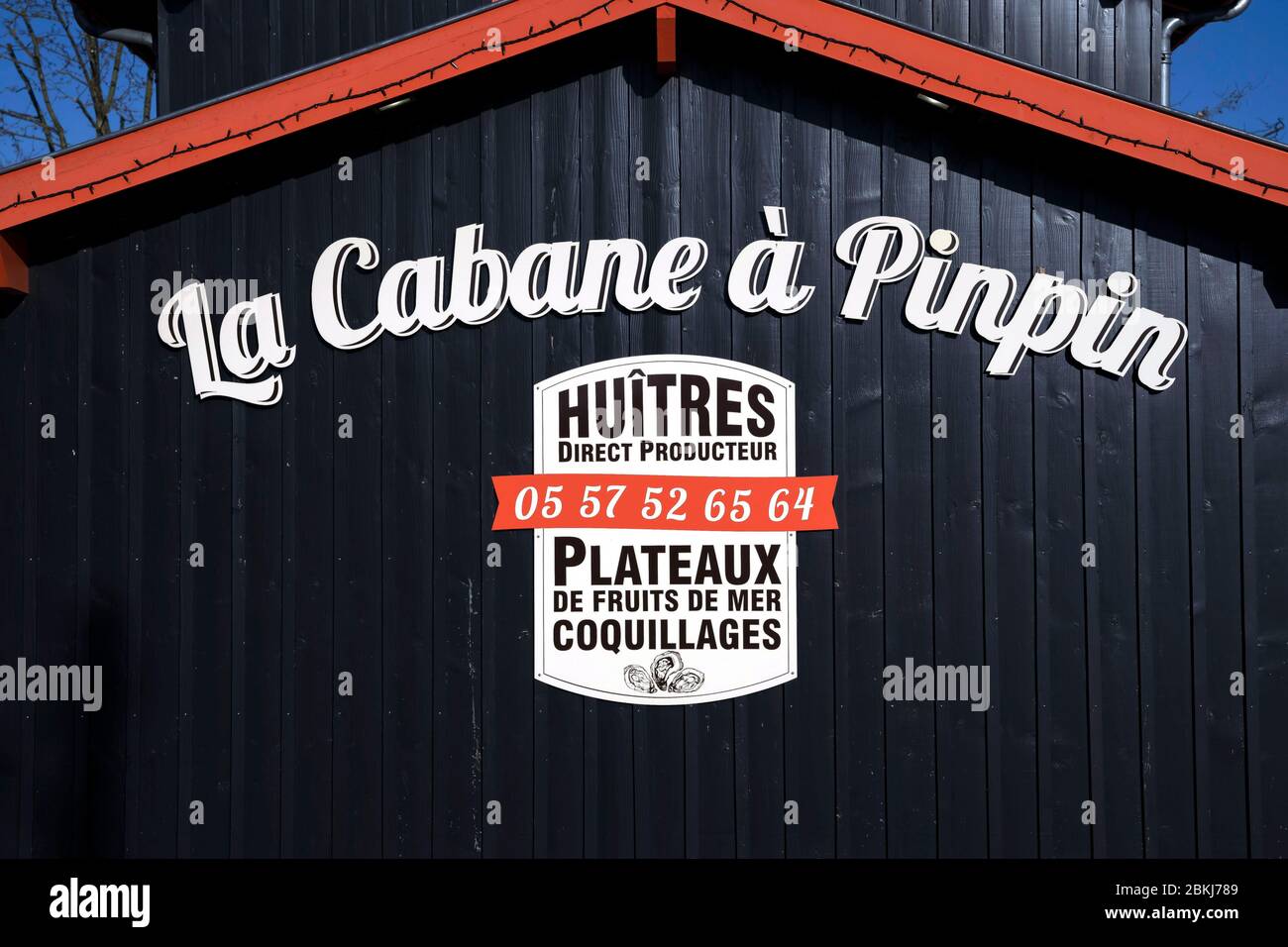 Cabane à Huitres La Teste De Buch France, Gironde, bassin d'Arcachon, la Teste-de-Buch, port huître, la Cabane  à Pinpin Photo Stock - Alamy