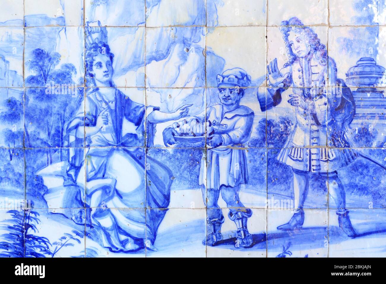 Portugal, Lisbonne, Xabregas, Palácio de Xabregas, palais privé des XVIIe et XVIIIe siècles, azulejos montant des aristocrates marchant dans un jardin avec un serviteur Banque D'Images