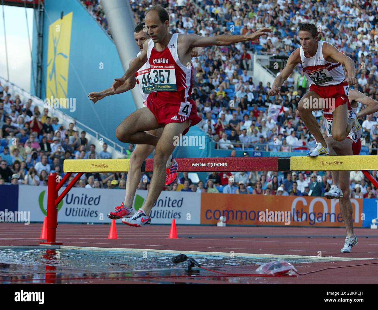 MANCHESTER - 27 JUILLET : le R-D Patrick DAVOREN d'Angleterre, Joel BOURGEOIS du Canada, Stuart STOKES d'Angleterre et Benoît WHITBY d'Angleterre rivalisent en TH Banque D'Images