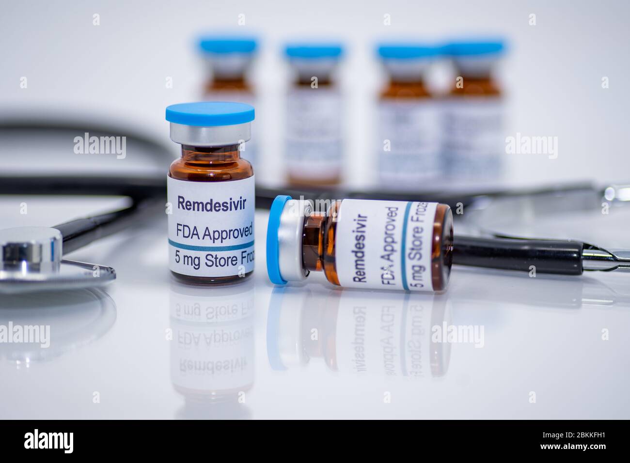 Médicament antiviral Remdesivir approuvé par la FDA pour le traitement de la nouvelle pandémie de coronavirus COVID-19 Banque D'Images