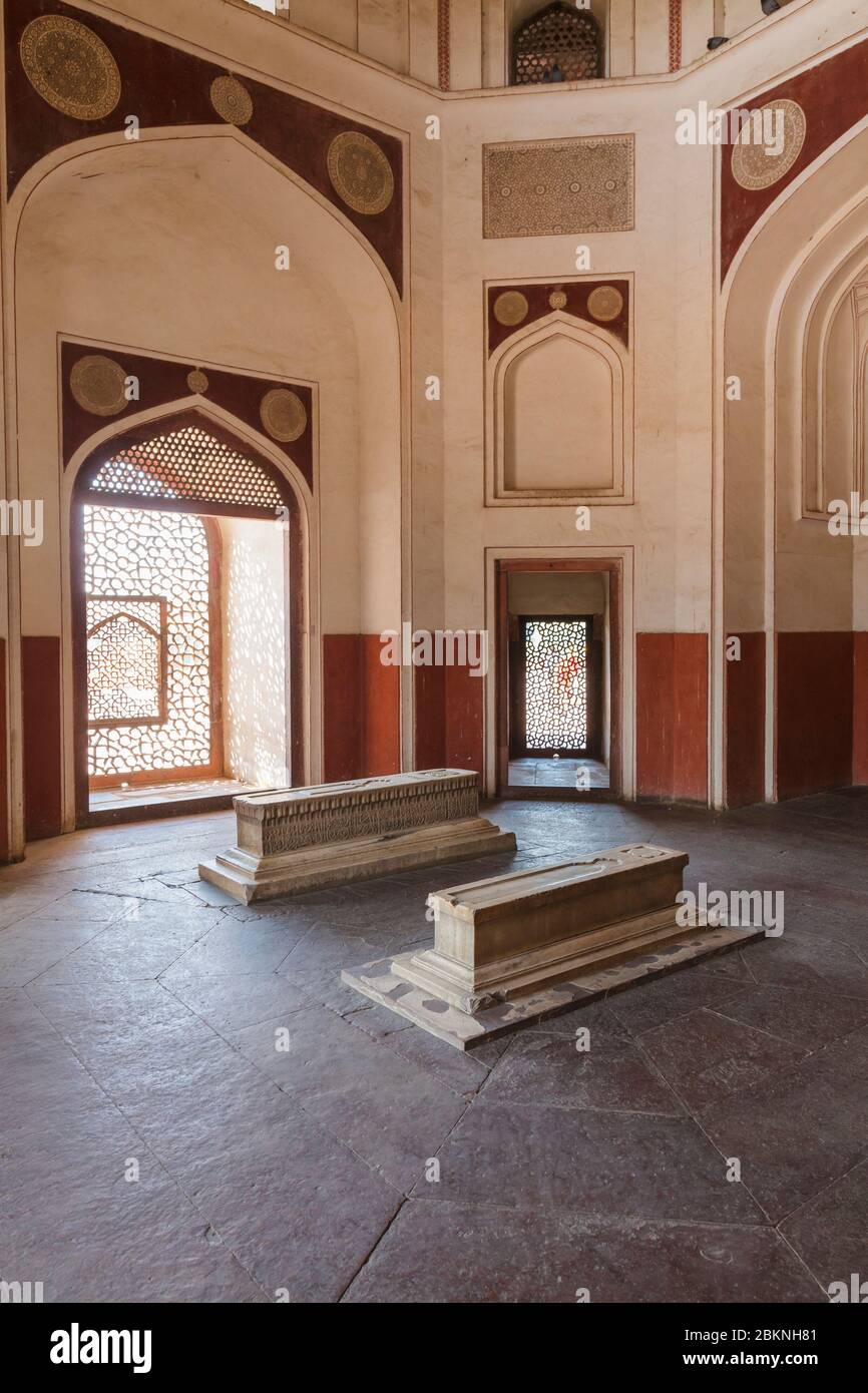 Intérieur de la tombe de Humayun, Delhi, Inde Banque D'Images