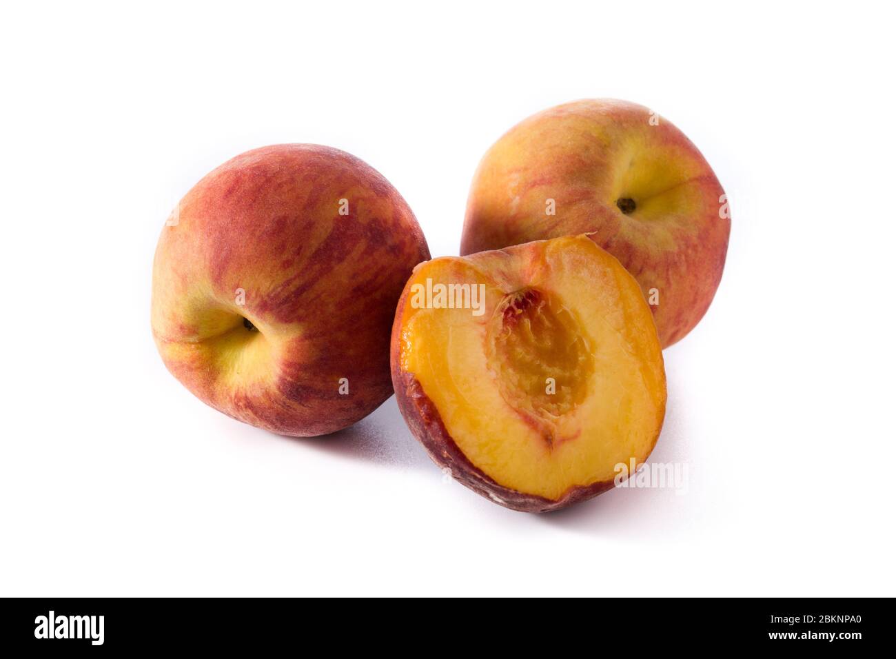 Peach frais isolé sur fond blanc Banque D'Images