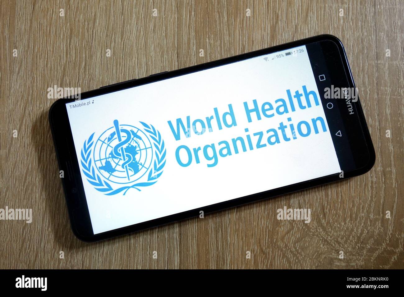 Logo de l'Organisation mondiale de la Santé (OMS) affiché sur le smartphone Banque D'Images