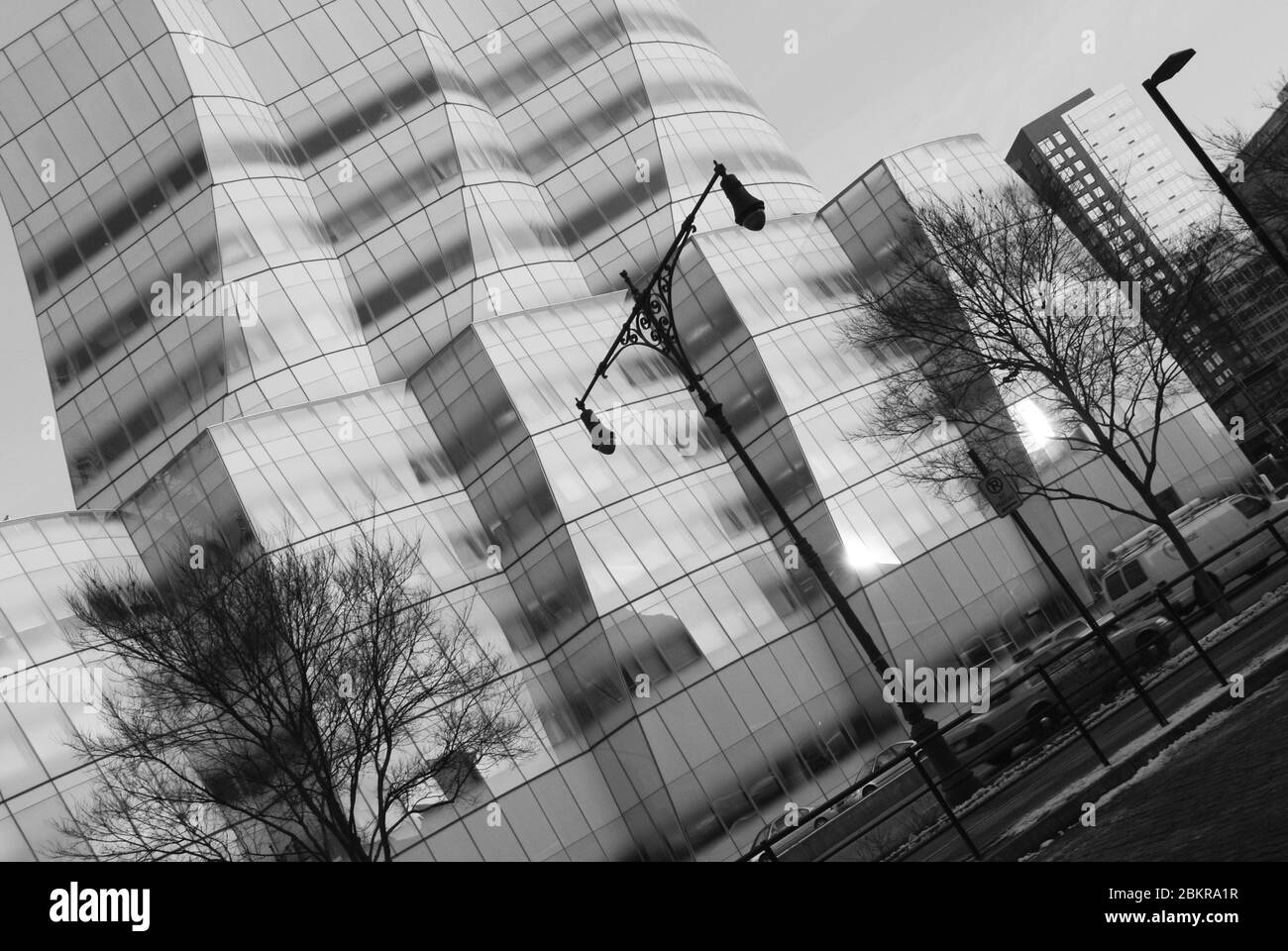 Bâtiment IAC en verre incurvé, 555 West 18e Street, New York, NY, États-Unis par Frank Gehry Banque D'Images