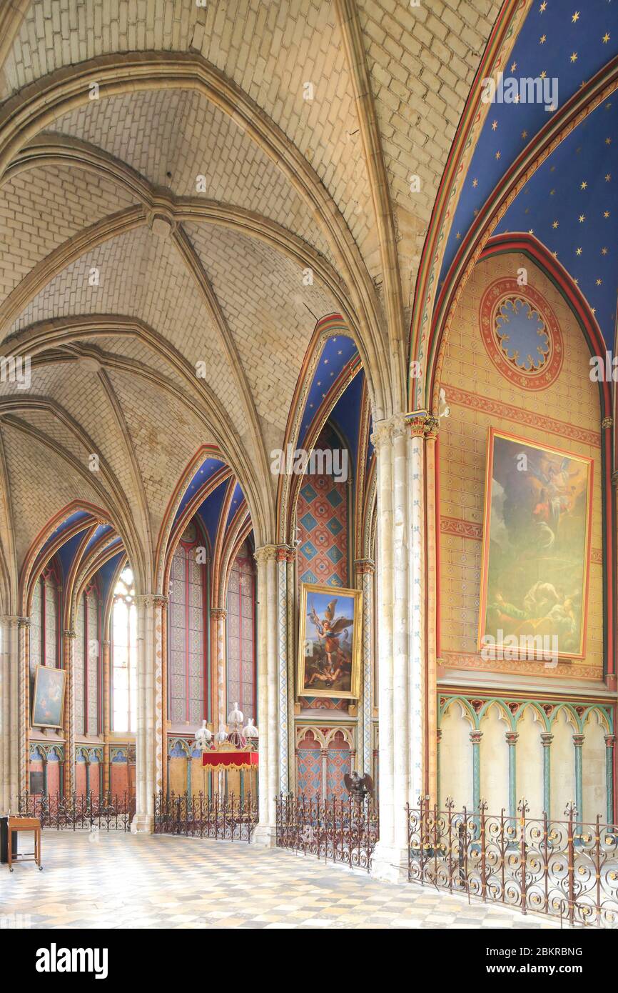France, Loiret, Orléans, cathédrale Sainte Croix (1601-1829), ambulatoire Banque D'Images