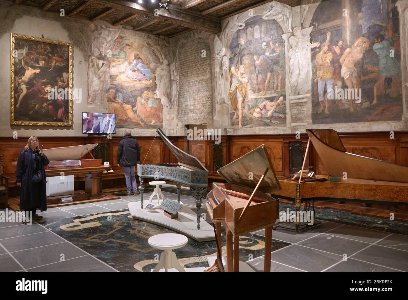 Italie, Emilia Romagna, Bologne, musée des instruments de musique anciens, l'Oratoire de San Colombano (Oratorio San Colombano) qui abrite la collection Tagliavini, fresques du XVIIe siècle Banque D'Images
