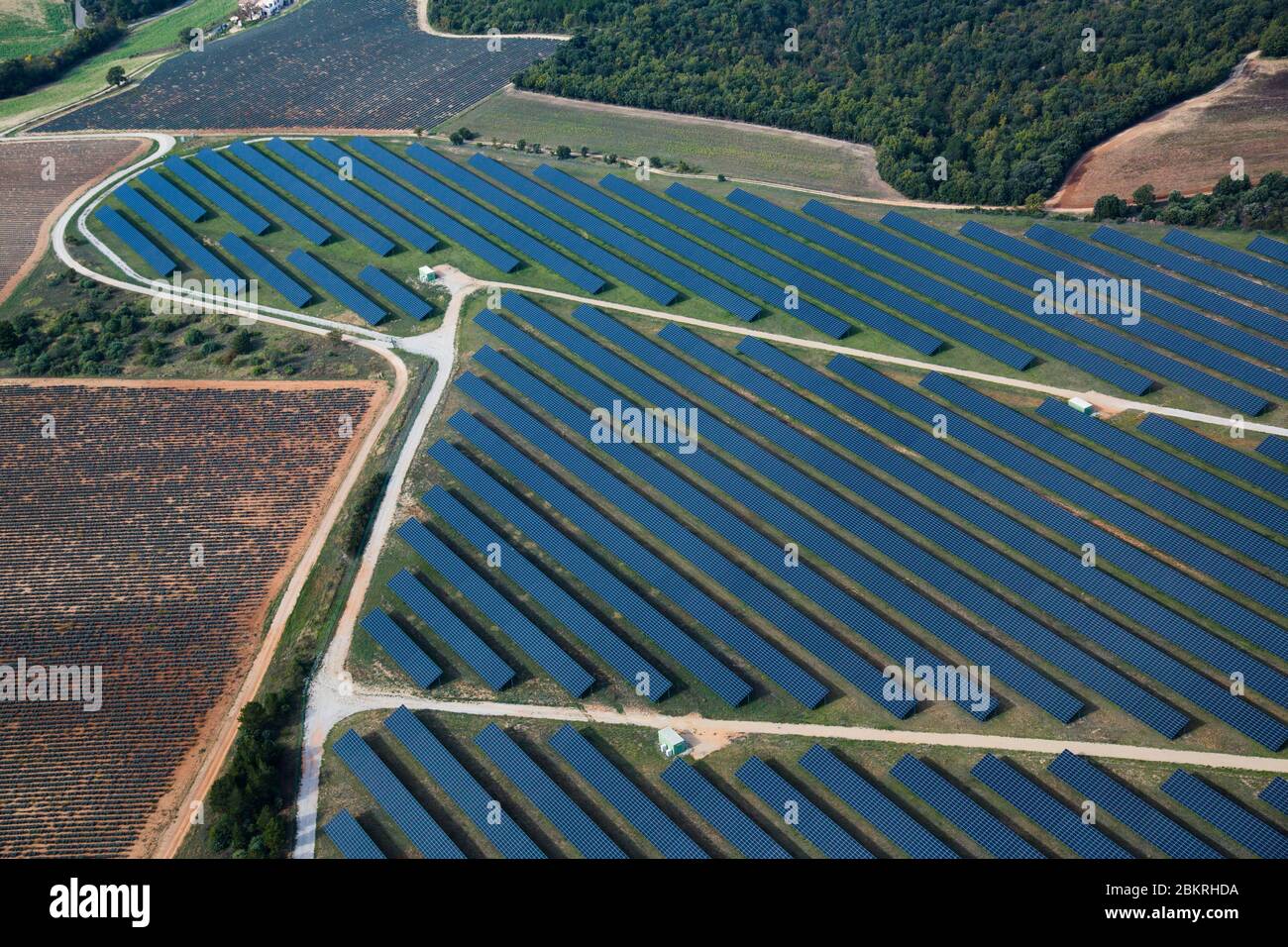 France, Alpes de haute Provence, Saint Martin de Bromes, centrale solaire (vue aérienne) Banque D'Images