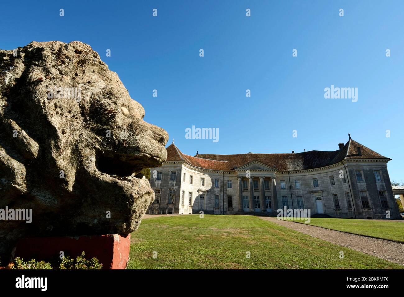 France, Doubs, Moncley, château construit entre 1778 et 1790, façade latérale de cour Banque D'Images