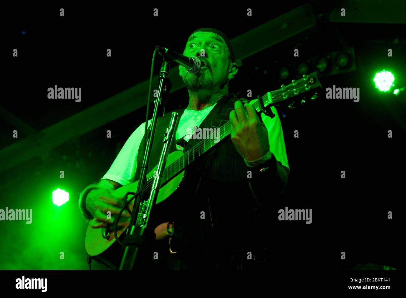 Ian Anderson de Jethro Tull sur scène au Moseley Folk Festival. 6 septembre 2009 Banque D'Images