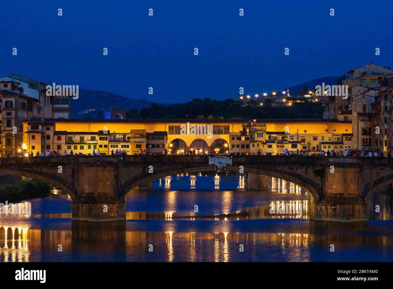 Ponte Santa Trinita et Ponte Vecchio à Florence, Italie. Banque D'Images