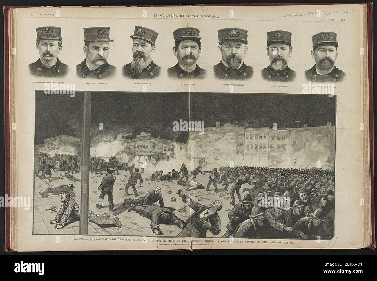 Illinois - les troubles anarchistes-ouvriers à Chicago la police inculque les émeutiers meurtriers de l'ancienne place Haymarket dans la nuit du 4 mai - - - d'esquisses de C. Bunnell et de Chas Upham. Banque D'Images