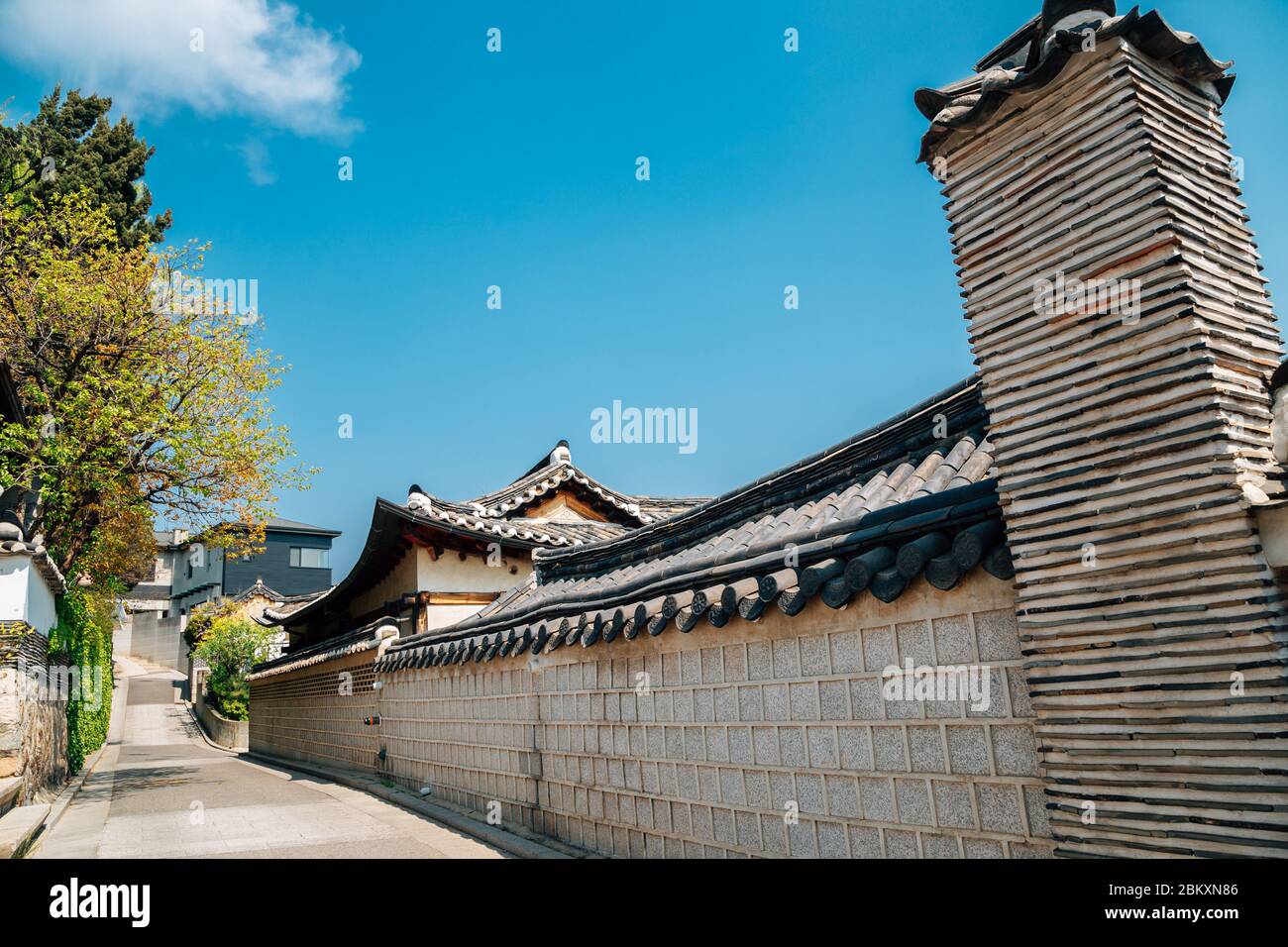Bukchon Hanok Village, maisons traditionnelles coréennes à Séoul, Corée Banque D'Images