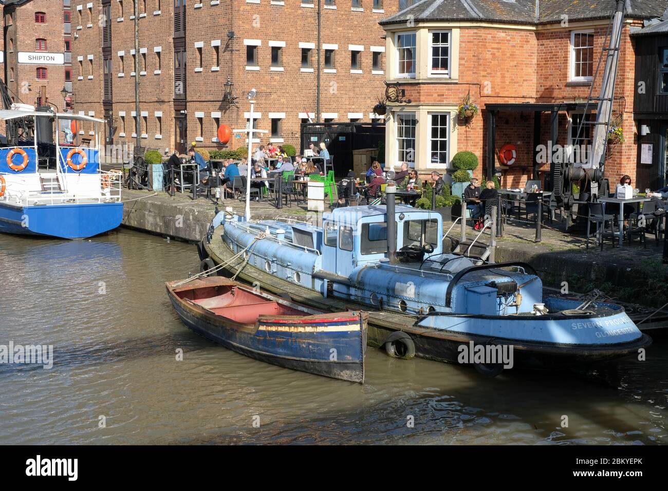 Le bassin principal des quais historiques de Gloucester Banque D'Images