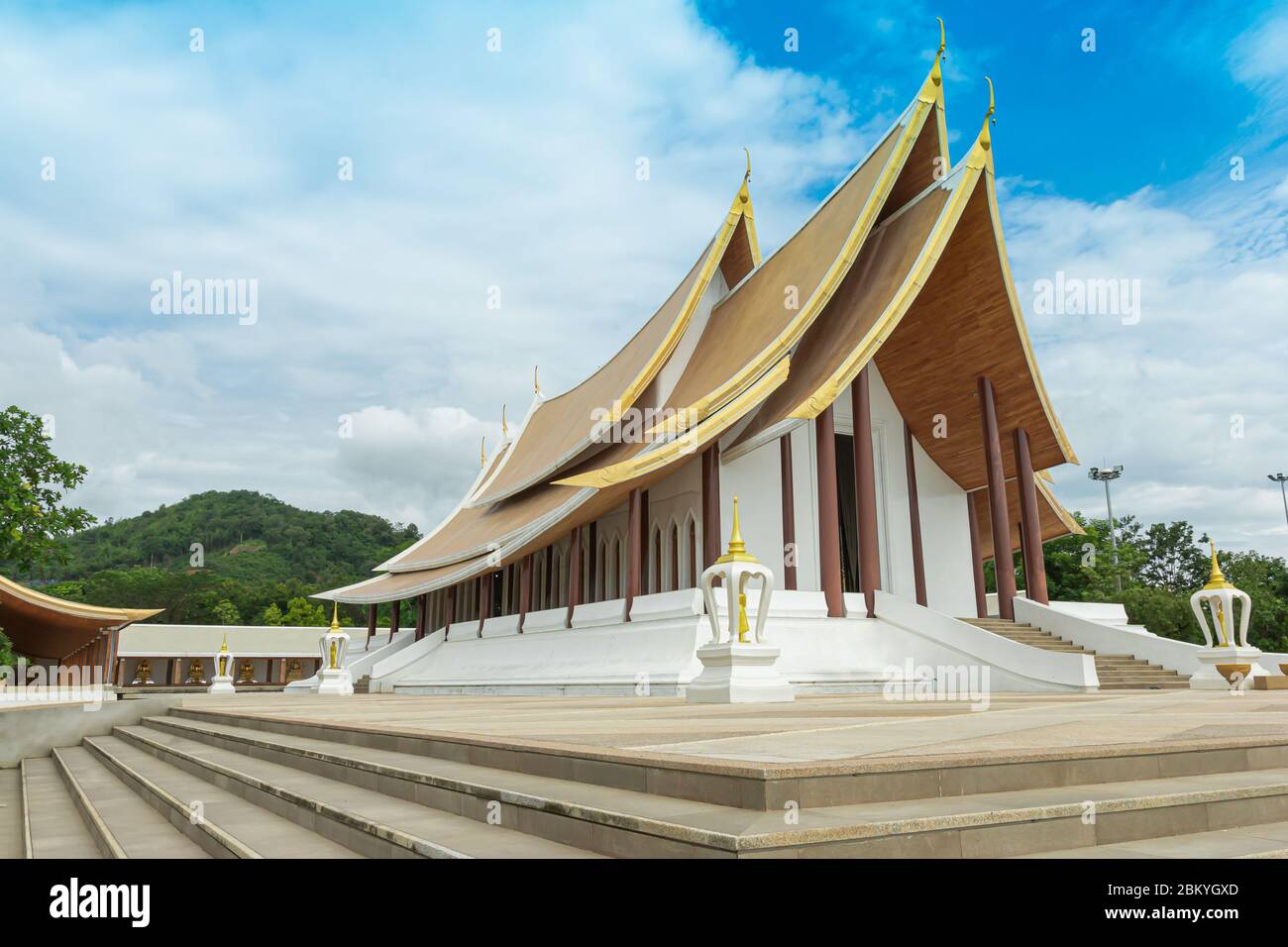 Wat Dhammayan, temple bouddhiste de la province de Phetchabun, Thaïlande. Banque D'Images