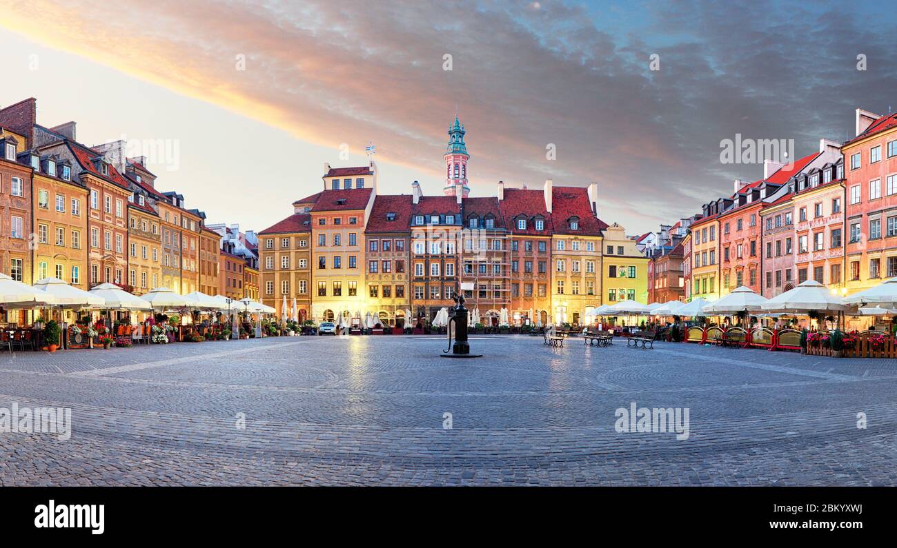 Panorama de la FOAD Varsovie place de la ville, Rynek Starego Miasta, Pologne Banque D'Images