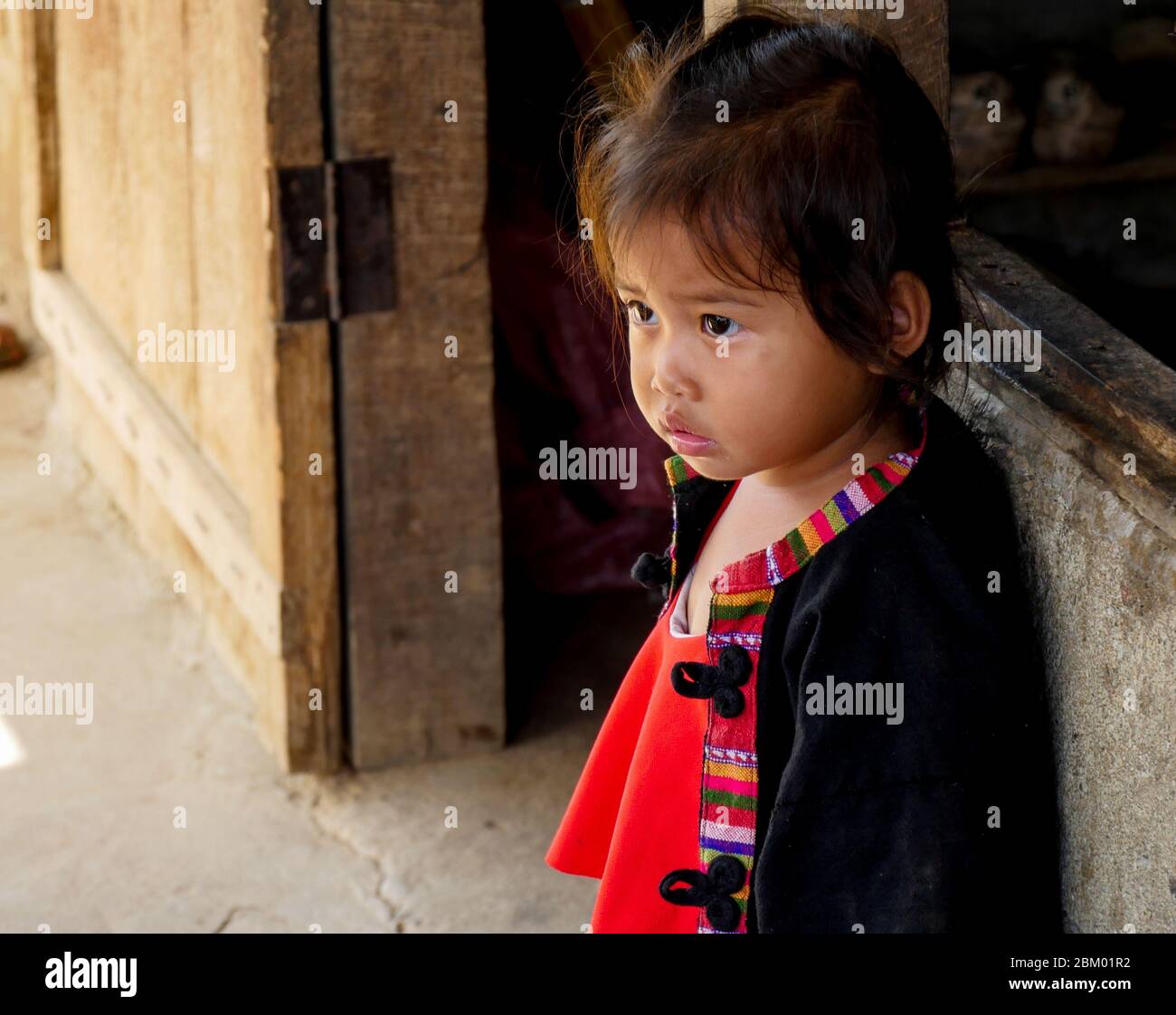 Portrait d'une fille dans le village de Houayfay (Luang Prabang, Laos) Banque D'Images