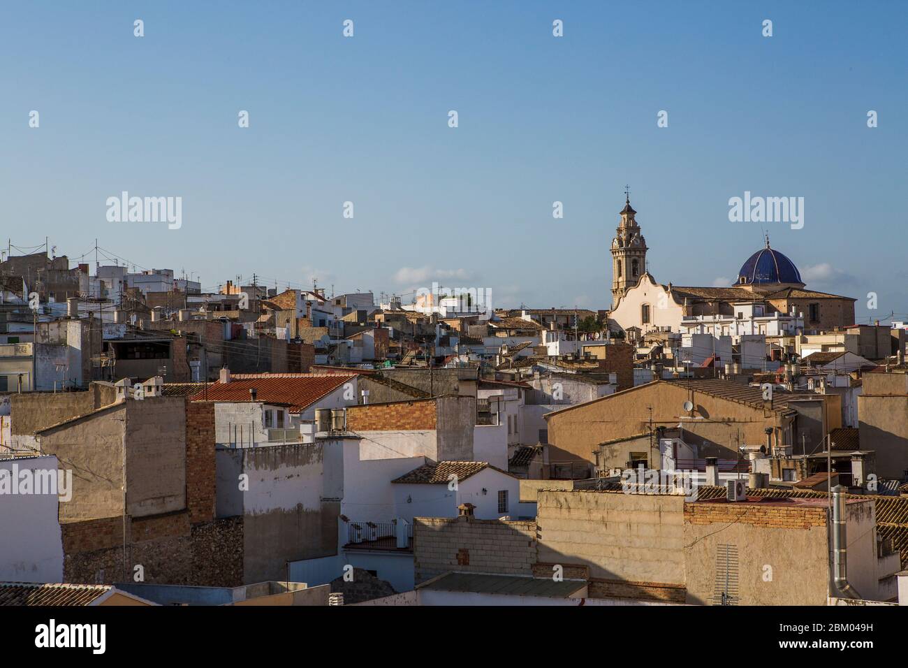 Vues de la vieille ville espagnole côtière traditionnelle Oliva, dans la région Valencienne de l'Espagne Banque D'Images