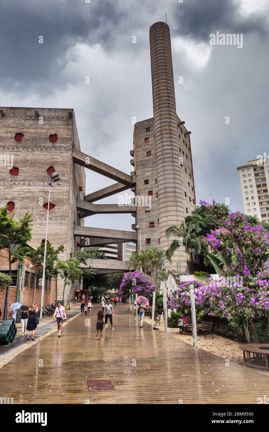 SESC Pompeia, 1986, Sao Paulo, Brésil Banque D'Images