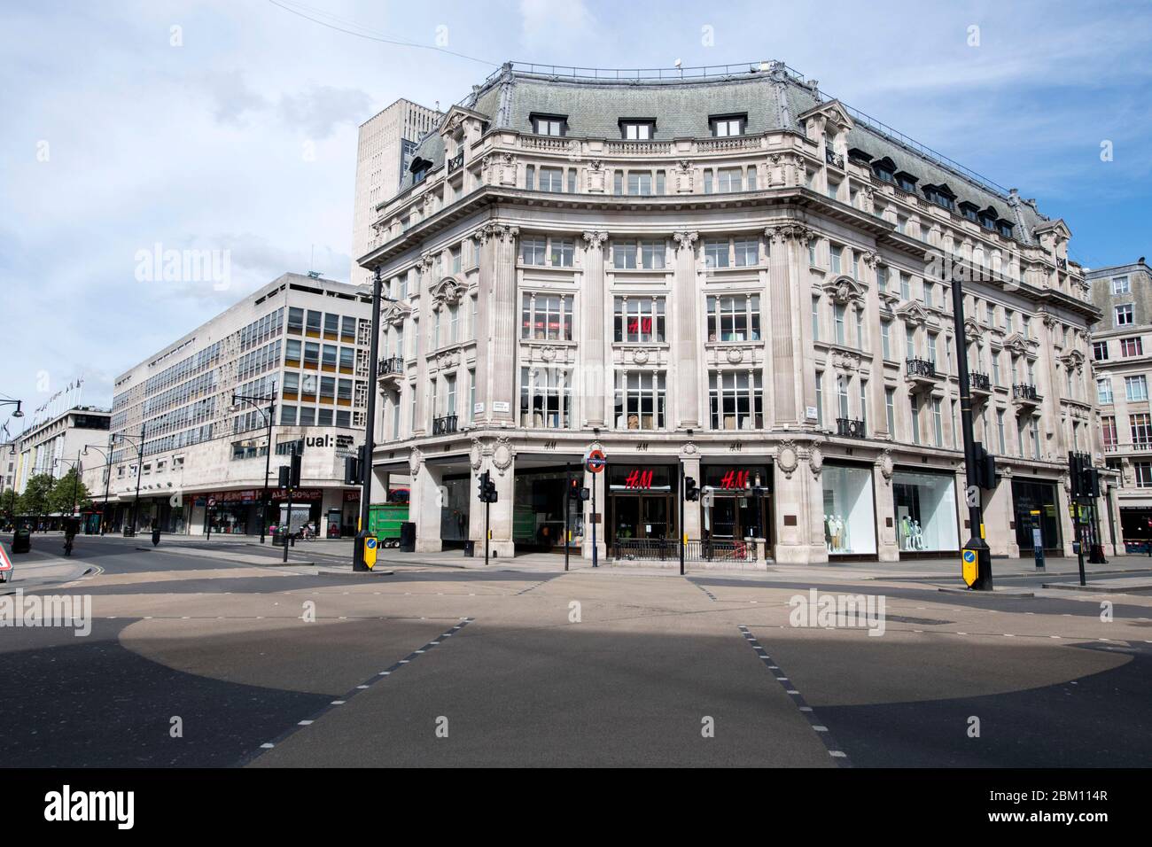 Londres, GROSSBRITANNIEN. 05e mai 2020. Oxford Circus - les rues et les attractions touristiques de Londres sont désertes en raison du virus de la corona verrouillage. Londres, 05.05.2020 | usage dans le monde crédit : dpa/Alay Live News Banque D'Images