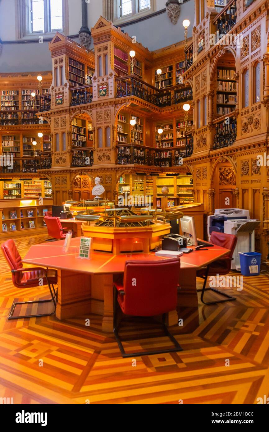 Parlement, Bibliothèque intérieure, Ottawa, Ontario, Canada Banque D'Images